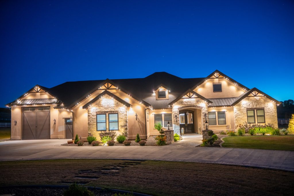 Large Home Trim Outline